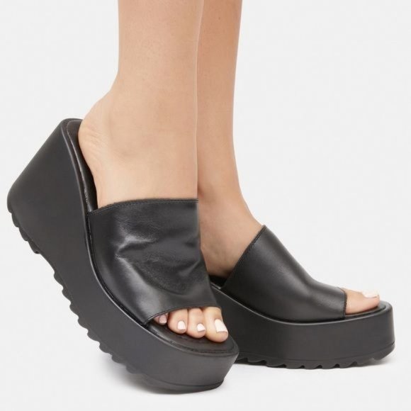 !! NEW !! Y2K Chunky Platform Wedges in Black - Picture 7 of 10